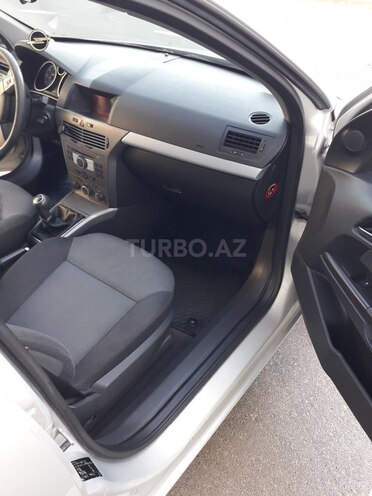 Opel Astra 2006, 199,883 km - 1.3 l - Bakı