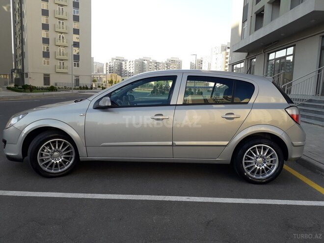 Opel Astra 2006, 199,883 km - 1.3 l - Bakı
