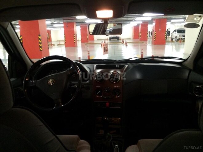 Alfa Romeo  2003, 130,000 km - 1.4 л - Bakı