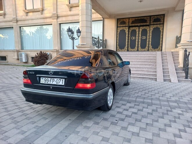 Mercedes C 200 1998, 330,000 km - 2.0 l - Sumqayıt