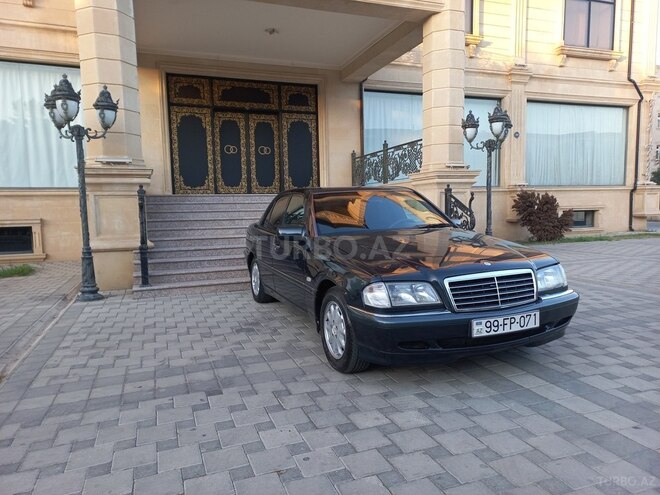 Mercedes C 200 1998, 330,000 km - 2.0 l - Sumqayıt