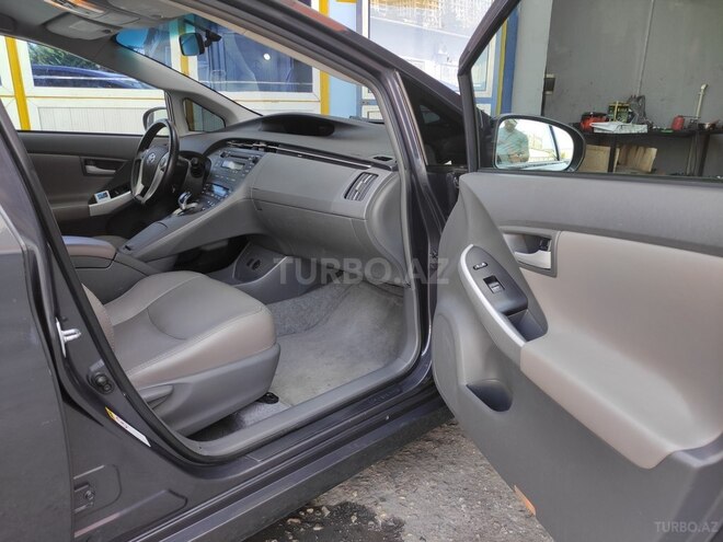 Toyota Prius 2010, 133,000 km - 1.8 l - Bakı