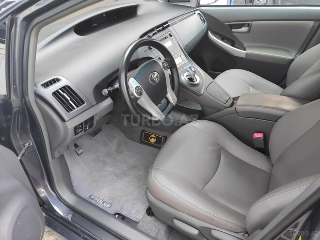 Toyota Prius 2010, 133,000 km - 1.8 l - Bakı