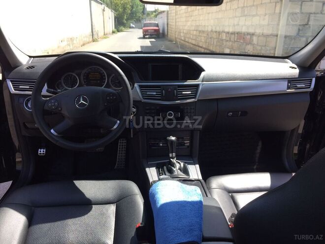 Mercedes E 200 2012, 197,200 km - 1.8 l - Yevlax
