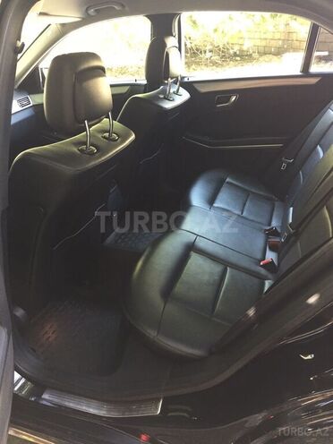 Mercedes E 200 2012, 197,200 km - 1.8 l - Yevlax