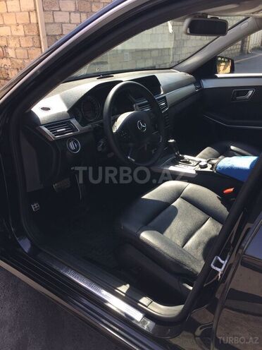 Mercedes E 200 2012, 197,200 km - 1.8 l - Yevlax