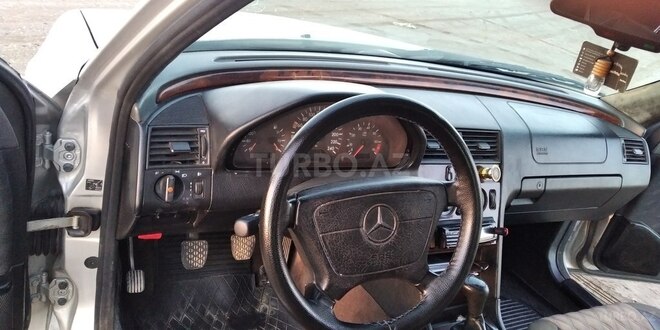 Mercedes C 180 1995, 540,000 km - 1.8 л - Sumqayıt