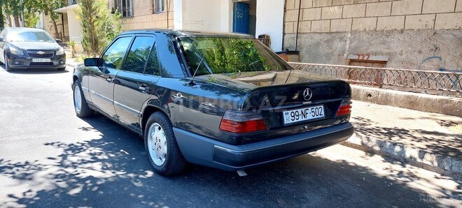 Mercedes E 200 1989, 370,000 km - 2.0 л - Bakı