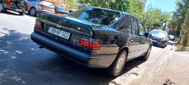Mercedes E 200 1989, 370,000 km - 2.0 л - Bakı