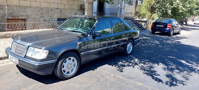 Mercedes E 200 1989, 370,000 km - 2.0 л - Bakı