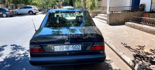 Mercedes E 200 1989, 370,000 km - 2.0 л - Bakı