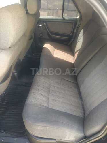 GAZ 3110 2004, 245,000 km - 2.3 l - Qəbələ