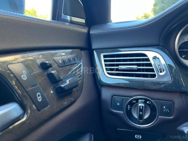 Mercedes  2012, 159,000 km - 4.7 l - Bakı