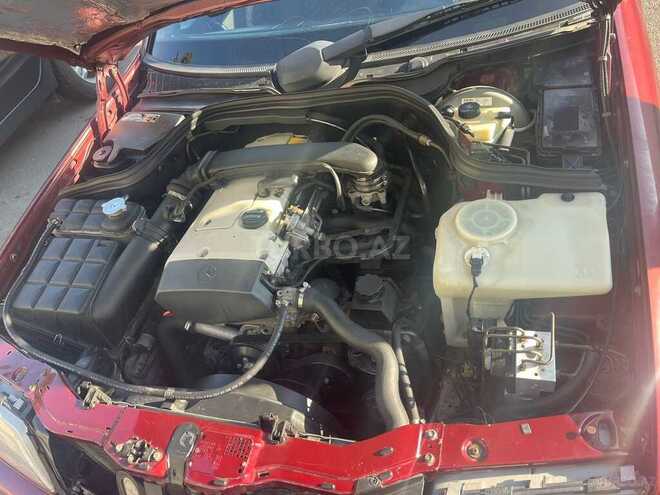 Mercedes C 180 1998, 320,000 km - 1.8 l - Bakı