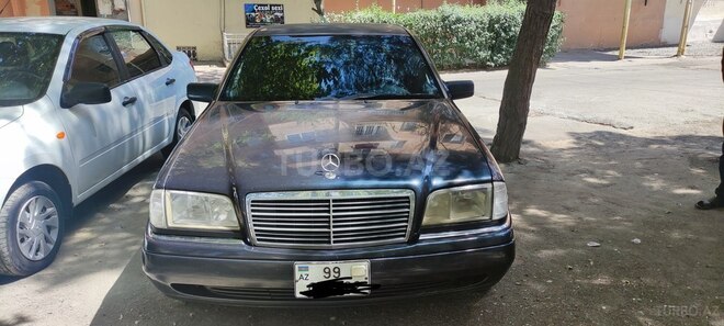 Mercedes C 230 1997, 295,000 km - 2.3 л - Bakı