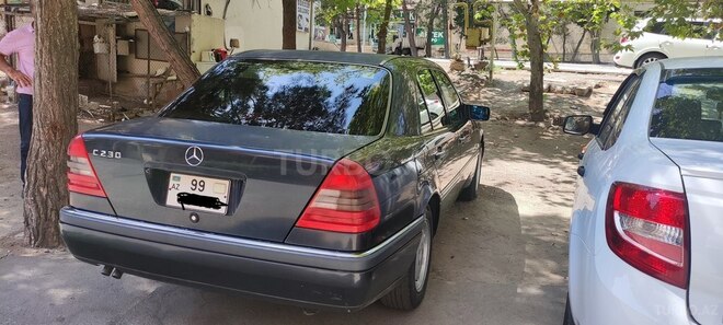Mercedes C 230 1997, 295,000 km - 2.3 л - Bakı