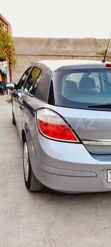 Opel Astra 2006, 160,000 km - 1.3 l - Bakı