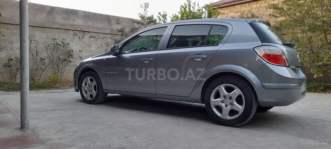 Opel Astra 2006, 160,000 km - 1.3 l - Bakı