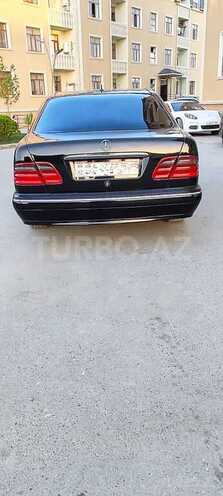 Mercedes E 320 2000, 110,000 km - 3.2 l - Bakı