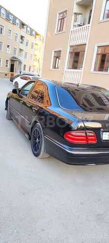 Mercedes E 320 2000, 110,000 km - 3.2 l - Bakı