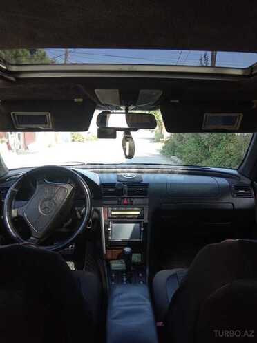 Mercedes C 200 1996, 260,000 km - 2.0 l - Bakı