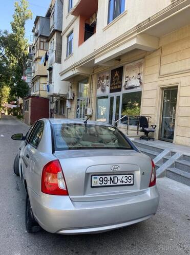 Hyundai Accent 2009, 300,000 km - 1.4 l - Bakı