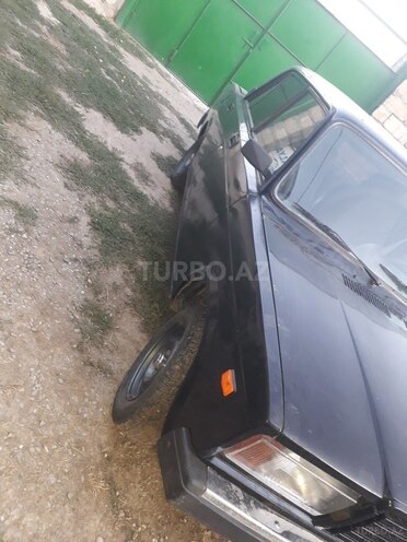 LADA (VAZ) 2107 1999, 10,000 km - 1.5 l - Quba