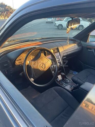 Mercedes C 230 1997, 225,839 km - 2.3 л - Bakı