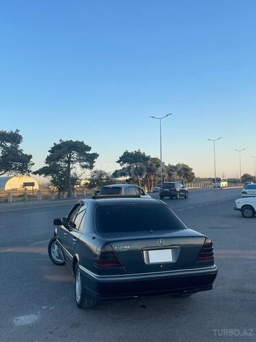 Mercedes C 230 1997, 225,839 km - 2.3 л - Bakı