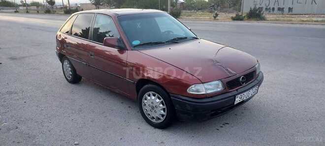 Opel Astra 1996, 250,000 km - 1.6 l - Sumqayıt