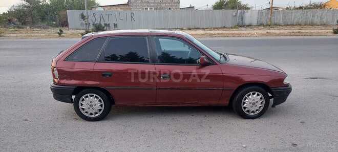 Opel Astra 1996, 250,000 km - 1.6 l - Sumqayıt