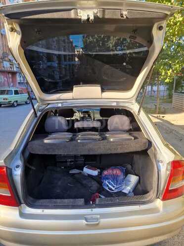 Opel Astra 2002, 493,000 km - 1.6 л - Bakı
