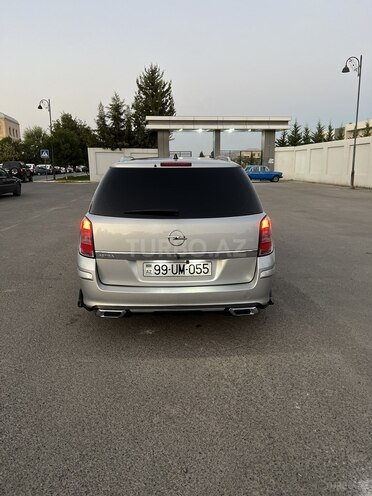 Opel Astra 2009, 199,000 km - 1.6 l - Beyləqan