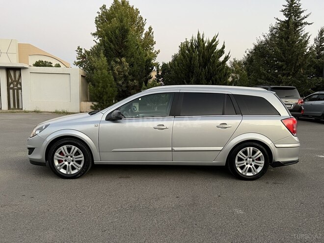 Opel Astra 2009, 199,000 km - 1.6 l - Beyləqan