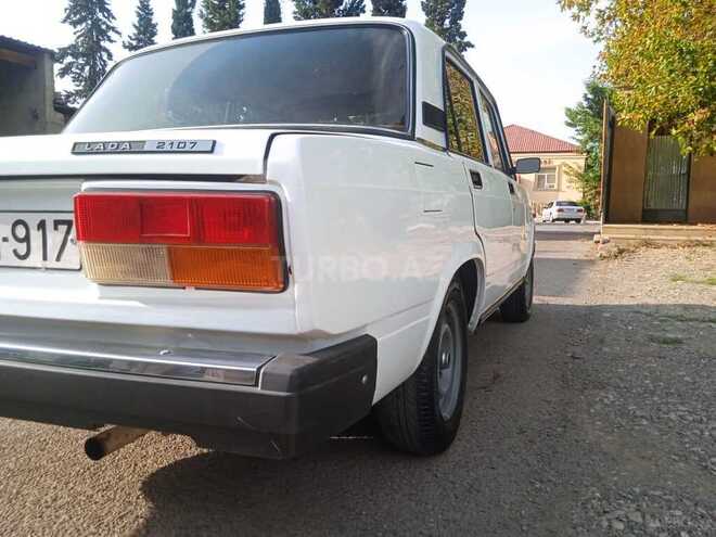 LADA (VAZ) 2107 2007, 150,000 km - 1.6 л - Yevlax