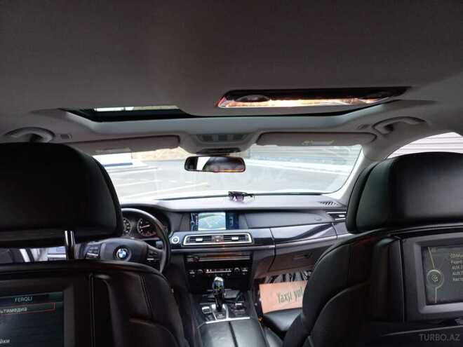 BMW 750 2010, 133,500 km - 4.4 л - Bakı
