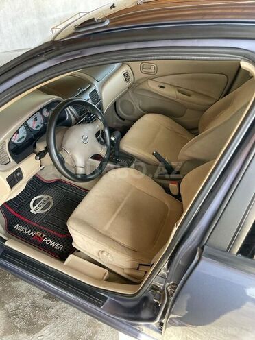 Nissan Sunny 2005, 279,000 km - 1.6 l - Bakı