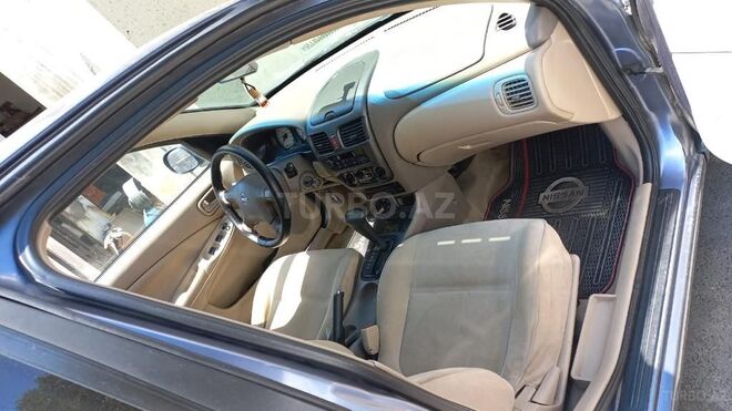 Nissan Sunny 2005, 279,000 km - 1.6 l - Bakı