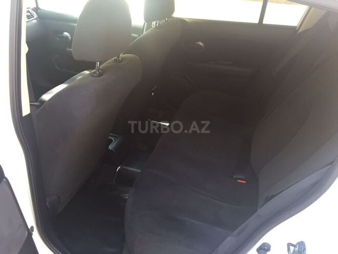 Nissan Tiida 2011, 136,000 km - 1.5 l - Bakı
