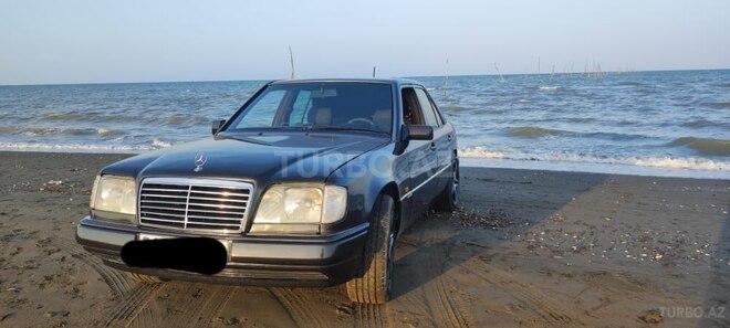 Mercedes E 200 1994, 280,000 km - 2.0 l - Sabirabad