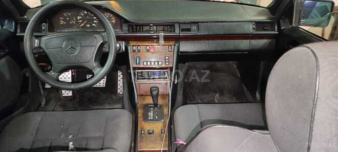Mercedes E 200 1994, 280,000 km - 2.0 l - Sabirabad