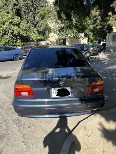 BMW 525 2003, 250,000 km - 2.5 l - Bakı