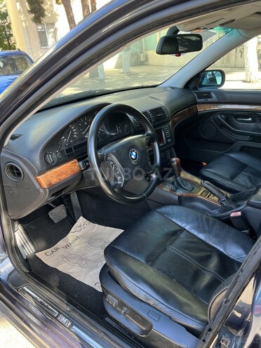 BMW 525 2003, 250,000 km - 2.5 l - Bakı