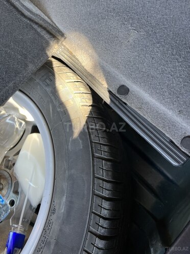 BMW 525 2003, 250,000 km - 2.5 l - Bakı