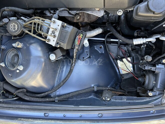 BMW 525 2003, 250,000 km - 2.5 l - Bakı