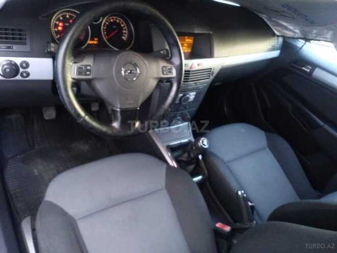 Opel Astra 2005, 212,000 km - 1.3 л - Bakı