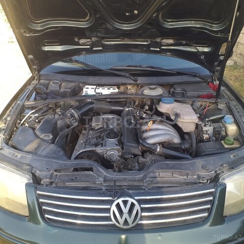 Volkswagen Passat 1997, 400,300 km - 2.0 l - Astara