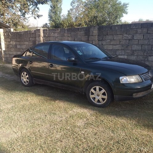 Volkswagen Passat 1997, 400,300 km - 2.0 l - Astara