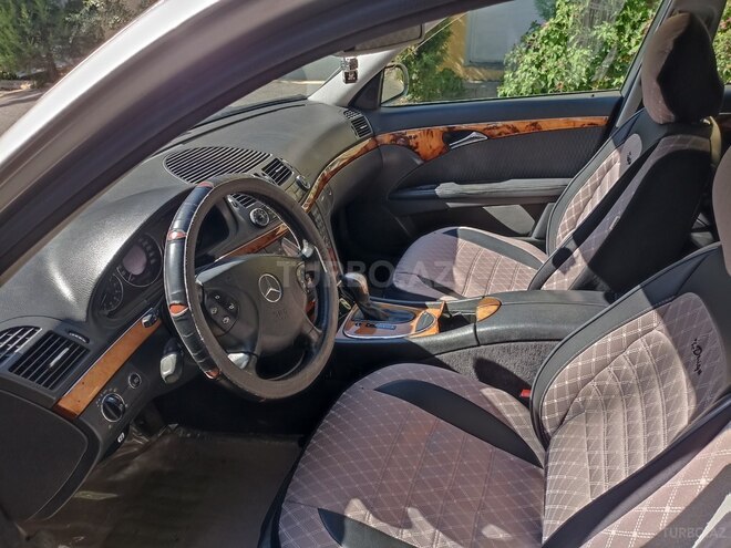 Mercedes E 200 2003, 255,555 km - 1.8 l - Bakı