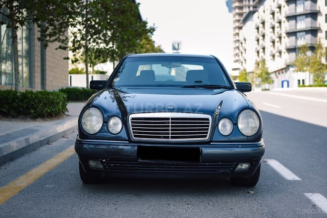 Mercedes E 200 1996, 329,120 km - 2.0 l - Bakı